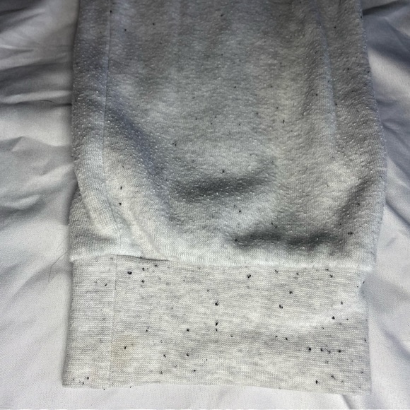 Teen boys size 16, Threads 4 thought, white jogger pants - Picture 2 of 7